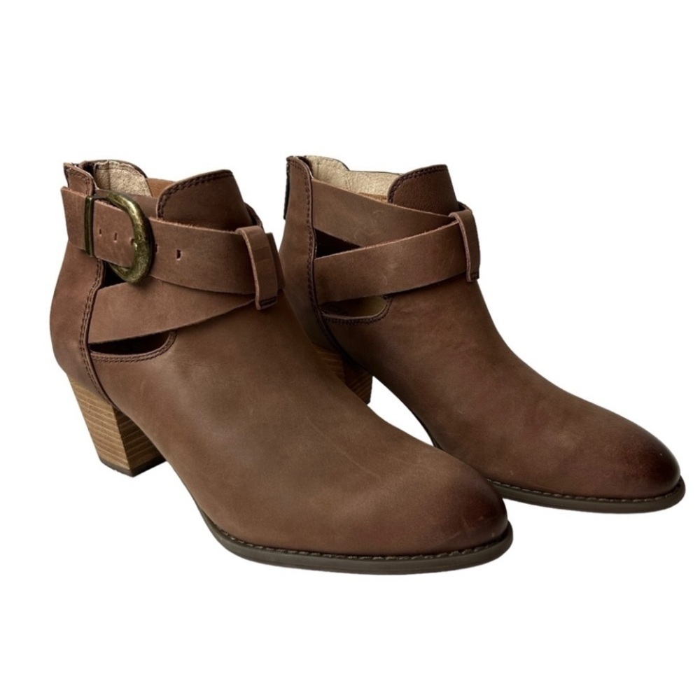 Vionic Leather Booties-Women’s Size 9. New without box.